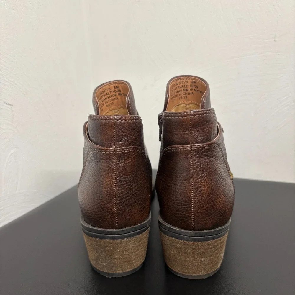 White Mountain Brown Ankle Boot Slip On Side Zip Adult Women's Size 8M Casual - Picture 3 of 11